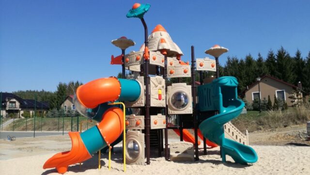 Plac zabaw dla przedszkola Dr Spil Plac zabaw dla przedszkola Dr Spil